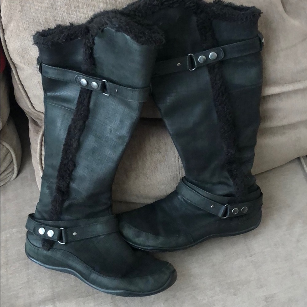 North Face Sz. 9.5 Black Boots